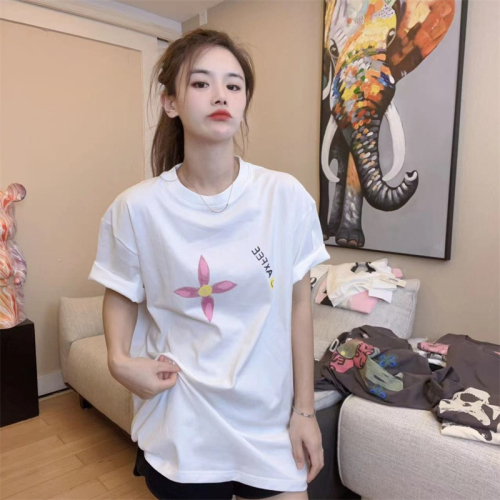 Douyin Tmall high-quality hot style pure cotton 200g-230g back bag spring and summer all-match cartoon short-sleeved T-shirt women