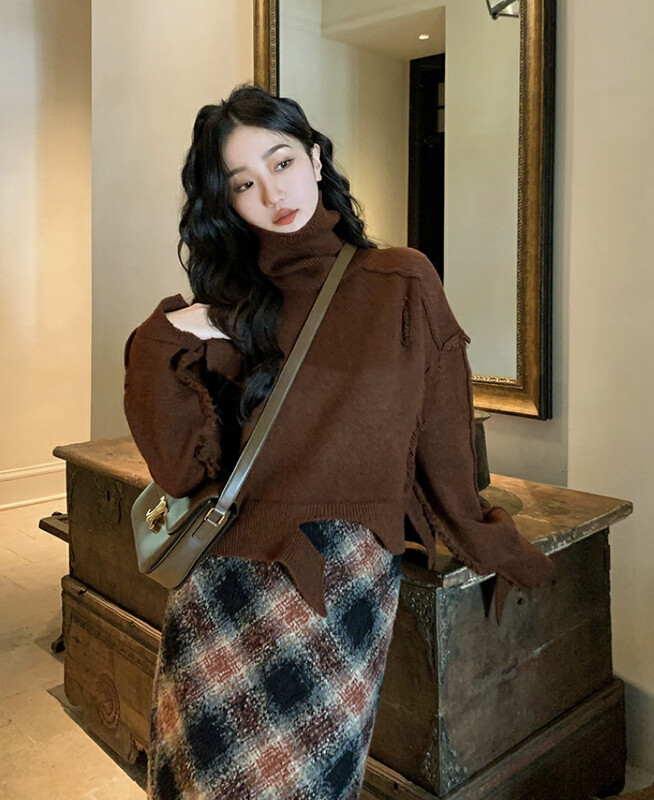 【SAVAGE】Retro Versatile Solid Color High Collar Irregular Hole Craft Loose Warm Sweater S1612# WPL