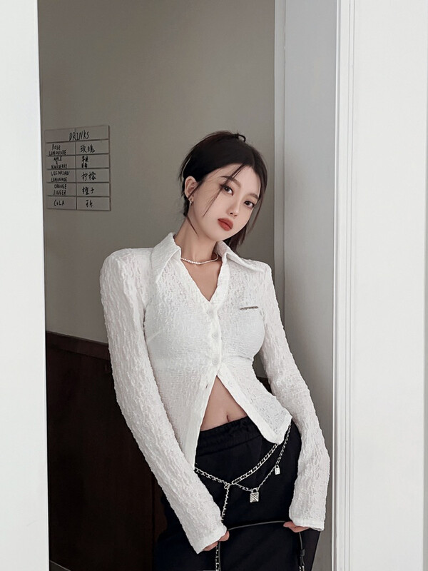 2023 early spring new!【SAVAGE】French Spice Girl style lapel V-neck letters OEM fold design slim fit shirt S3186# LXC