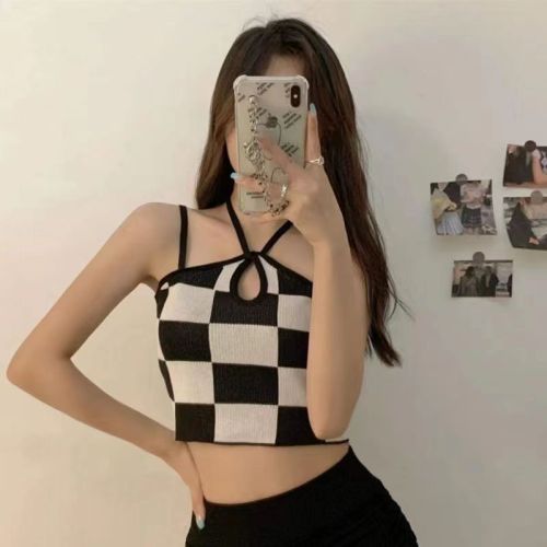 New plaid camisole women's inner wear Hyuna style short section navel knitted bottoming shirt top 2023