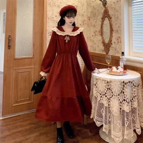 Retro long-sleeved lace dress for girls doll neck A-line skirt