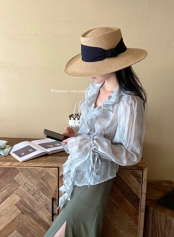 New in early spring of 23 years! [YOOMINI] design sense solid color all-match shirt C90171-SH# LXC