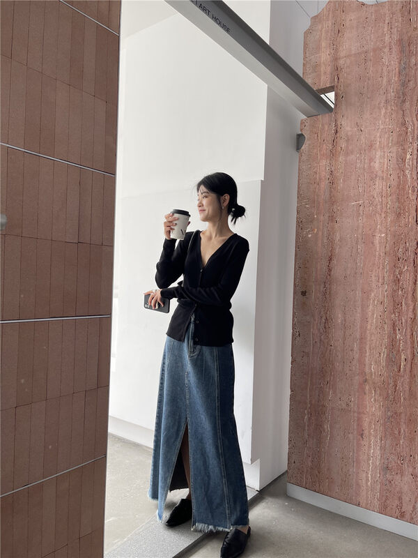 2023 early spring new!【SOUL】Korean fashion slit denim skirt 6693# CLS