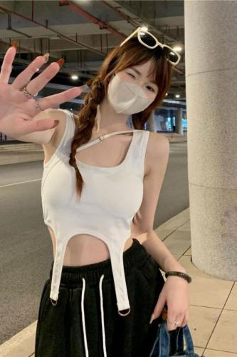 Real price real shot Spring new style~2023 design sense irregular camisole female pure desire hot girl short top