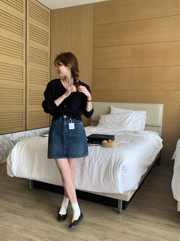 2023 early spring new! 【MEET ME】Slim and versatile denim skirt E61638# L