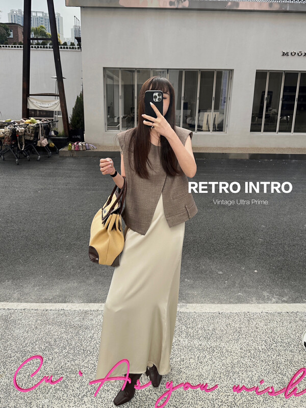 【RIN】Korean design style simple all-match sleeveless button vest R21801# CLS