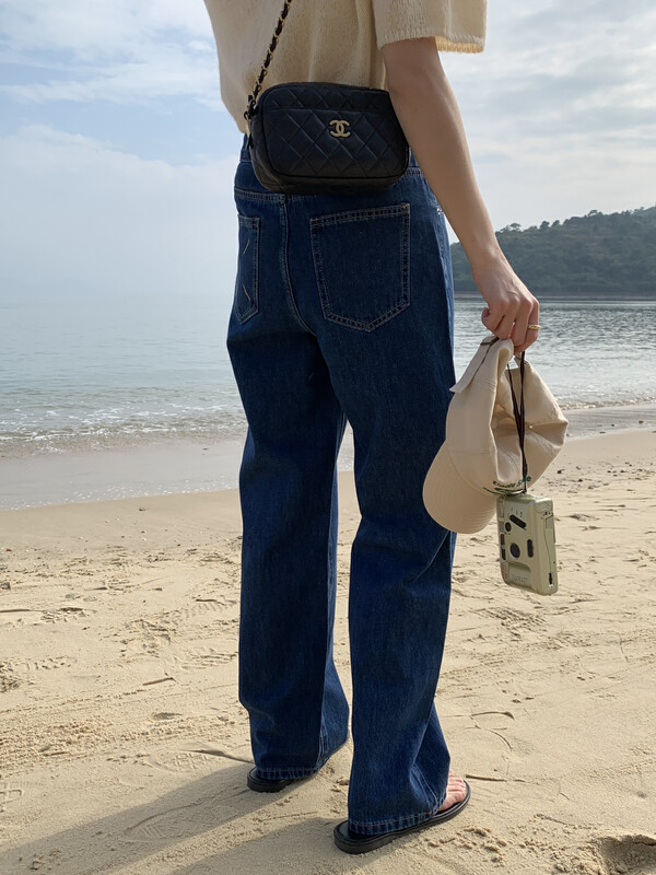 2023 early spring new! [MEET ME] Back pocket embroidery straight jeans M61629# L