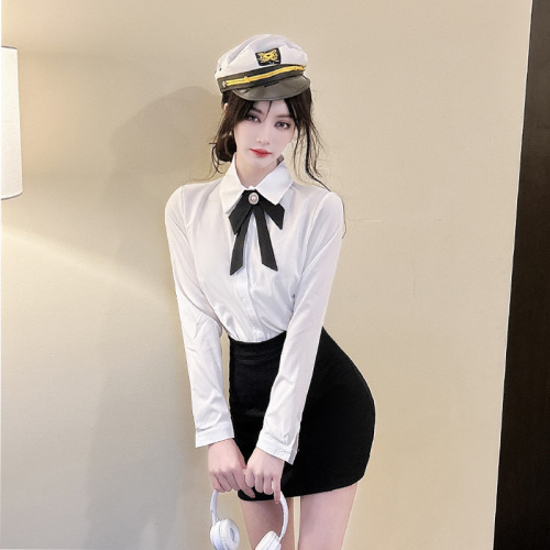 Actual shot of work clothes for women, spring fashionable business attire, white long-sleeved chiffon shirt, hip-covering skirt, two-piece set