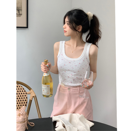 The real price is not reduced, and the real shot is a broken flower niche suspender girl's spring and summer outer wear and inner wear pure desire short sleeveless hot girl vest