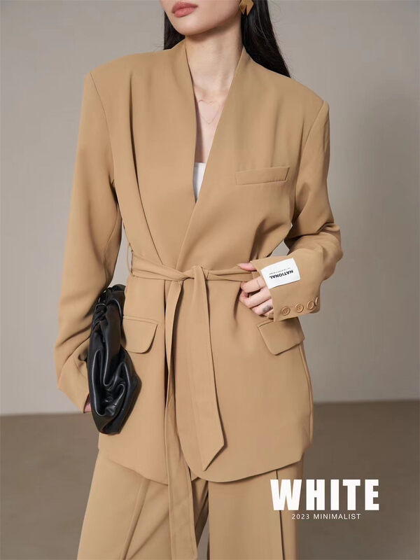 2023早春新款!【WHITE】高級百搭淨色西裝(配腰帶)  W77203#  LFY