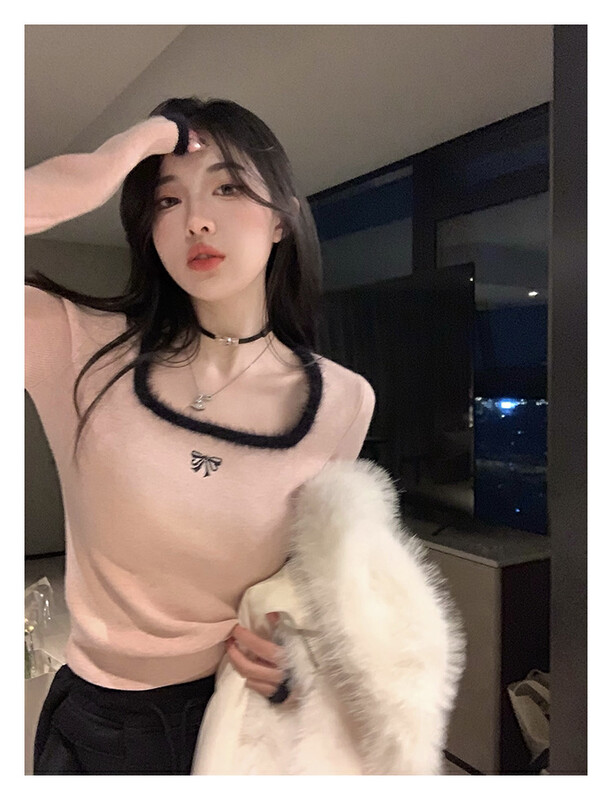 【FEI MAO】純欲風方領毛邊撞色修身顯瘦打底衫內搭短款毛衣Z-7077-7730
