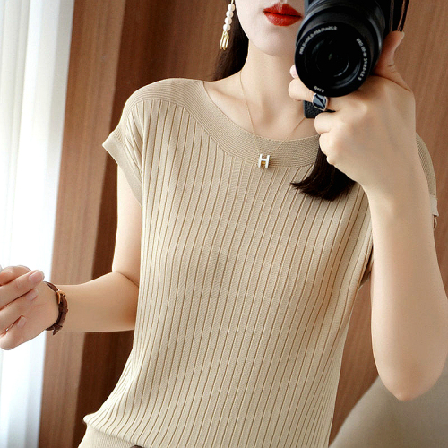 European Station  Summer New Loose Hem Irregular Round Neck Short-sleeved Ice Silk Knit Top Women