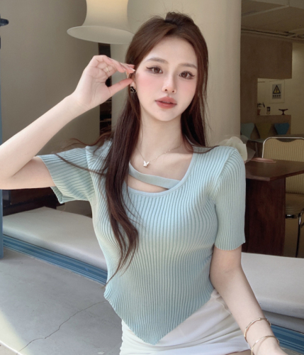 Real shot  new design sense irregular clavicle exposed all-match chic short knitted short-sleeved top