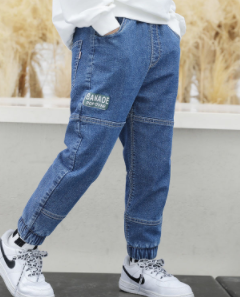 Boys' jeans 2023 spring new children's loose casual pants middle and big children's spring soft denim