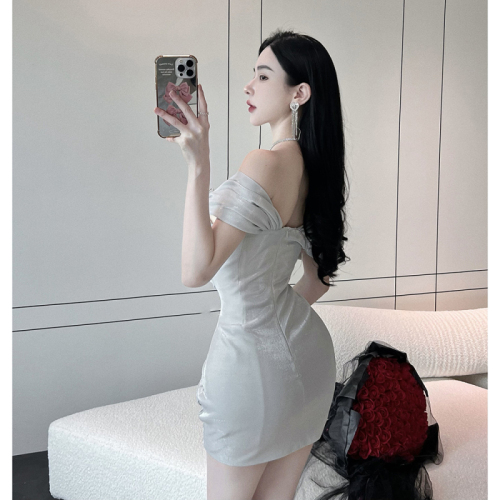 Real shot spot celebrity wind small sexy off-shoulder woven stitching slim-fit bag hip travel party dress dress