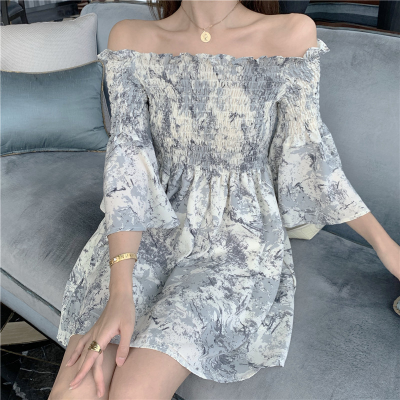 One-shoulder sweet French-style niche summer bell-sleeved dress for small people slim waist A-line skirt