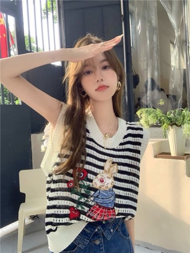 Rabbit striped hollow knitted vest sling women's outer wear summer new style outer wear loose sleeveless top ins tide