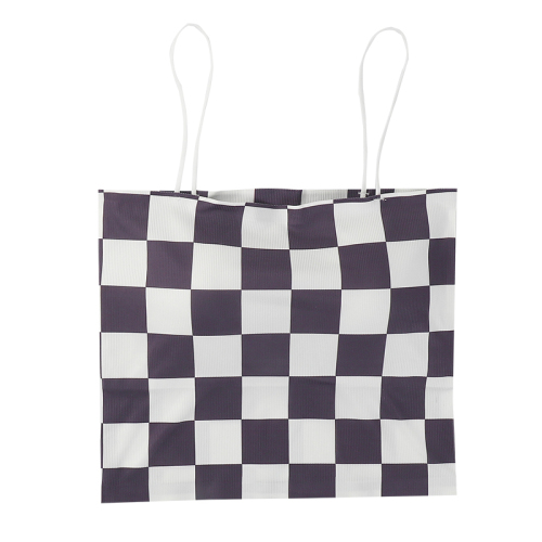 The new design sense is small, the inside is wrapped in the chest, the self-cultivation checkerboard checkerboard is versatile, and the beautiful back small vest is worn outside.