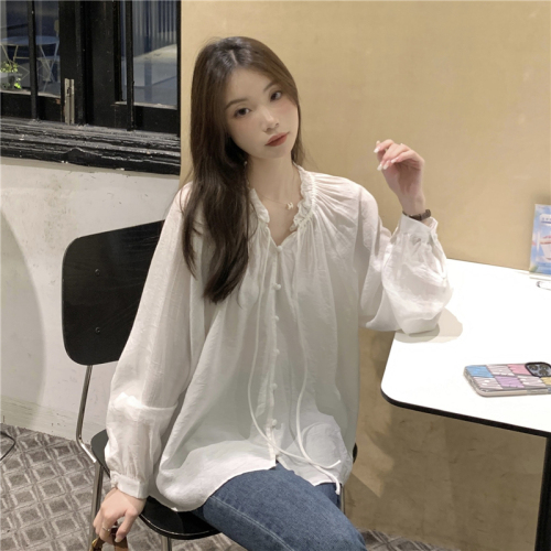 Real price real price French lantern sleeve doll shirt women 2023 Korean version of niche design sense of meat and thin shirt