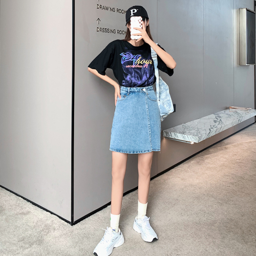Real shot of the new high-waisted denim half-length skirt hakama women's summer thin section a-word slit for small people to prevent exposure