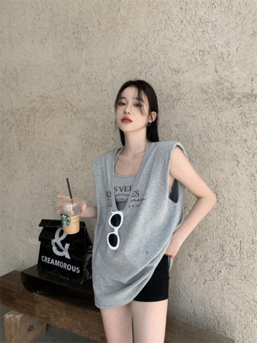 Internet celebrity lively and age-reducing fried street fashion women's summer hanging neck small suspenders + blouse