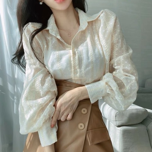 Korean chic autumn elegant temperament lapel heavy industry three-dimensional hook flower loose micro-permeable puff sleeve shirt top female