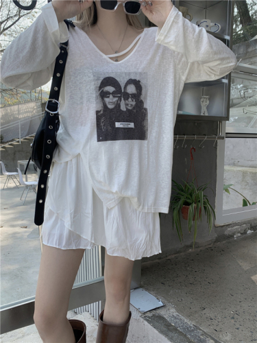 Real shot spring and summer design sense loose oil painting t-shirt long sleeves all-match sweetheart collar