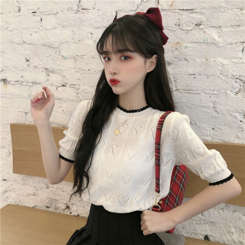 Summer 2023 new Korean version of the all-match white pullover loose knitted bottoming shirt women's short-sleeved top clothes tide