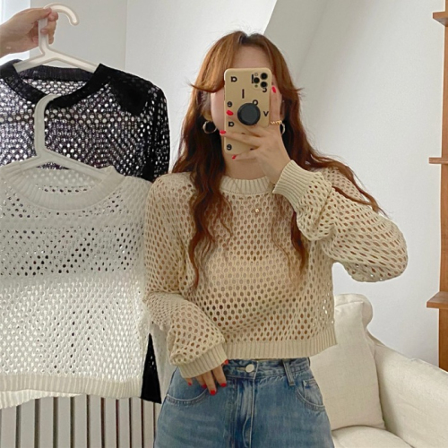 Thin long-sleeved sunscreen knitted sweater women's summer new loose hollow blouse suspenders with short tops
