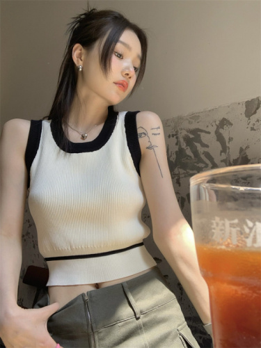Summer Thin Section Black Inner Knitted Sweater Women's 2023 New Korean Version Front Shoulder Outer Wear Slim I-shaped Vest Summer