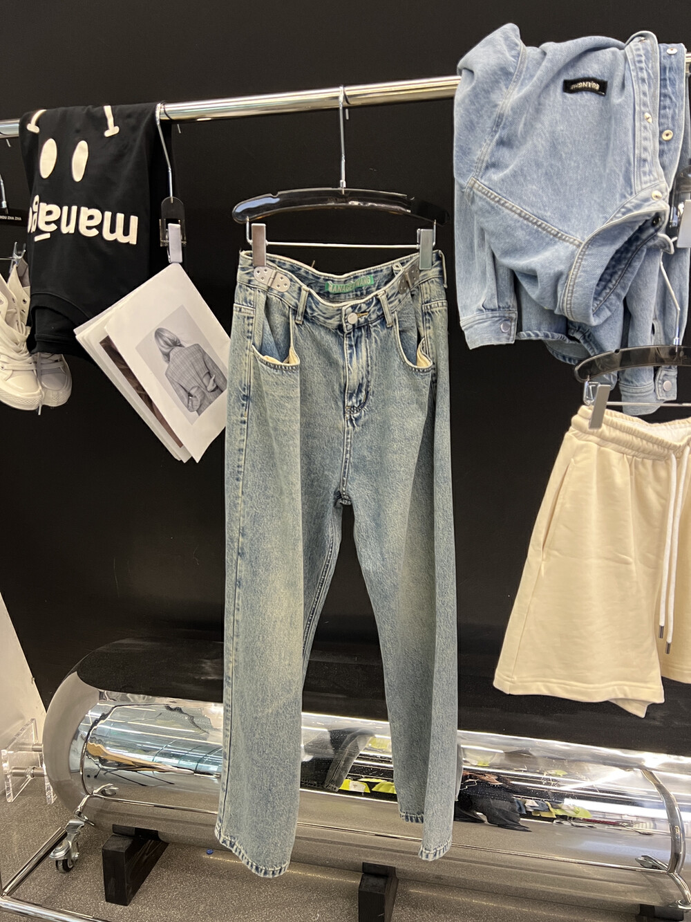 【BOBO1972】Ripped Casual Jeans CQL226881