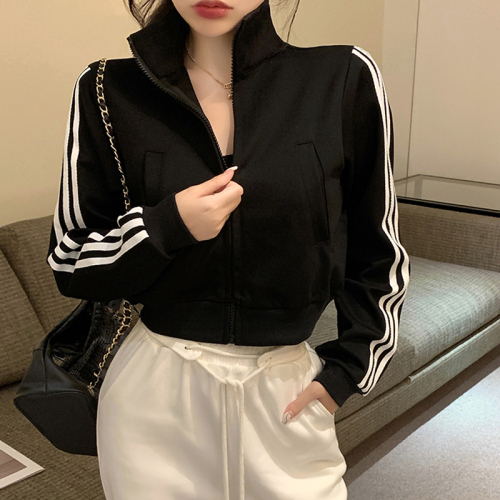 Real shot Xiaoxian Nizi art student coat female autumn 2023 new short long-sleeved black high-end sports sweater