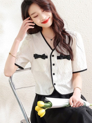 Small fragrant style bowknot puff sleeve shirt women's top  summer new loose V-neck short-sleeved shirt