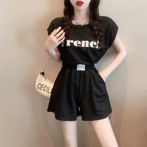 Fashion net red fried street suit women can be salty and sweet summer sports wind halter top + wide-leg shorts two-piece set