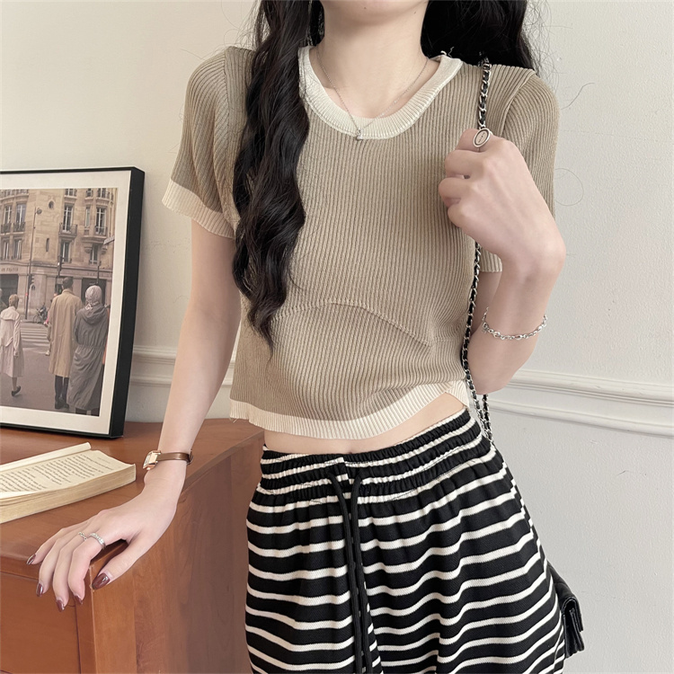 Real price real shot short-sleeved knitted sweater women's summer design feeling niche top with short color contrast round neck sweater