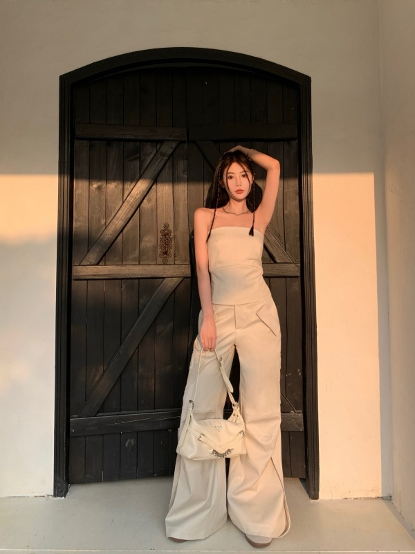 Real shot real price ins foreign style suit fit body slim tube top loose lazy casual overalls