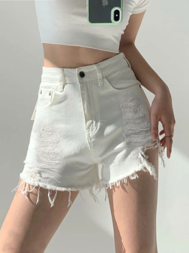 Design sense white denim shorts women's summer  new high waist all-match frayed wide-leg hot pants look thin and trendy