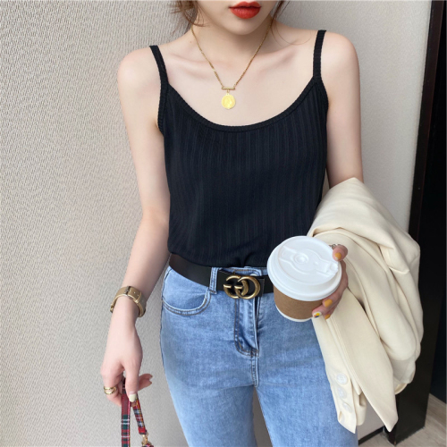 Ice silk camisole women's summer outerwear design sense niche knitted bottoming loose top white sleeveless inner wear