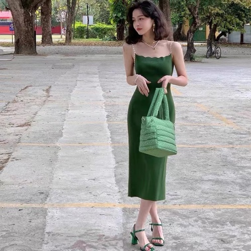 Square collar pearl suspender skirt retro Hong Kong style women's spring new sexy tight slim green knitted dress