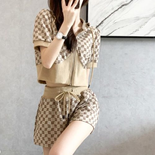 2023 summer net red fried street fashion suit women's new hooded sweater shorts short-sleeved sports two-piece suit for women