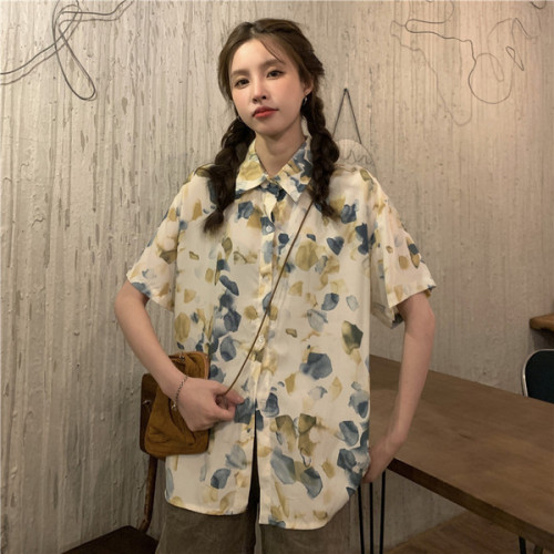 Ins Hong Kong style chiffon short-sleeved flower shirt design sense niche loose chic top