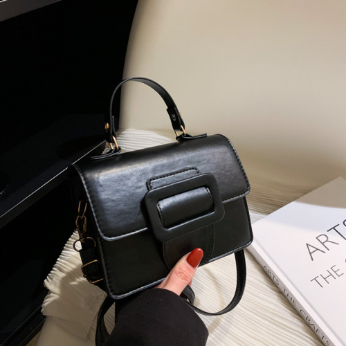 This year's popular hand-held small bag women's  new one-shoulder small square bag spring texture Messenger small square bag