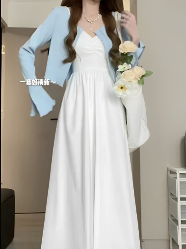 French Summer New First Love Sling Small White Dress with Waist Wrap Sweet and Spicy Fairy Dress Holiday Style Long Dress