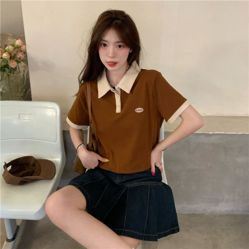 Design Sense Fashion Polo Neck Short T-shirt Summer 2023 New Vintage Style Contrast Color Short Sleeve Top Women's Wear