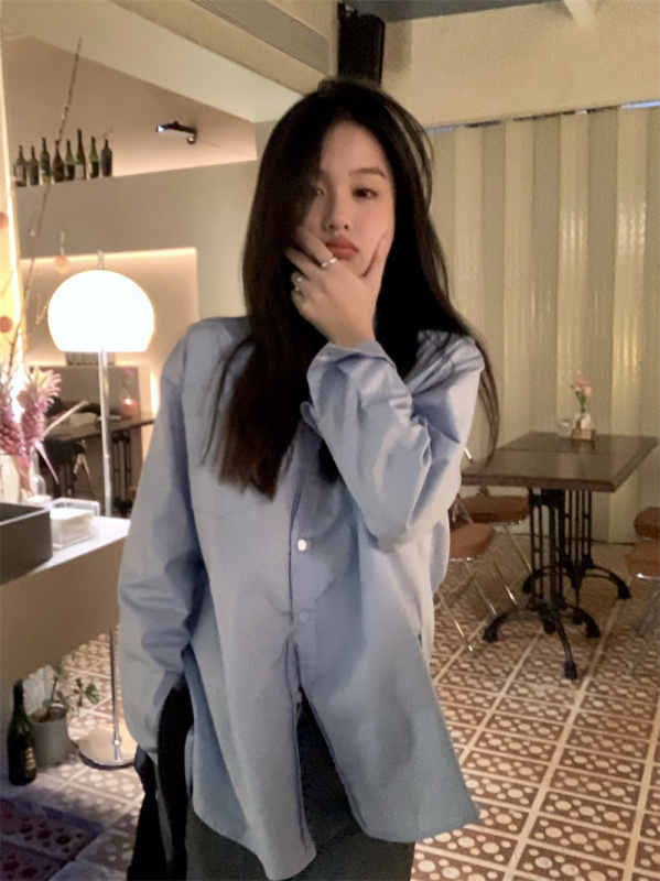 Real shot loose blue shirt female design sense niche coat shirt summer layered long-sleeved shirt top tide