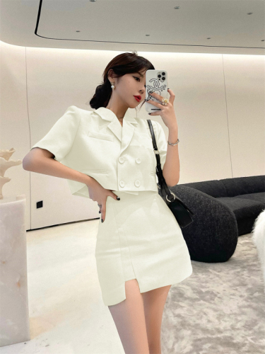 Real price real shot Xiaoxiangfeng Fried Street Queen Fan hollow backless small suit high waist skirt western style suit