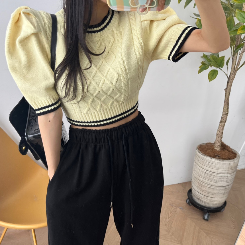 Korean version multi color bubble shoulder short sleeved diamond checkered short knit top