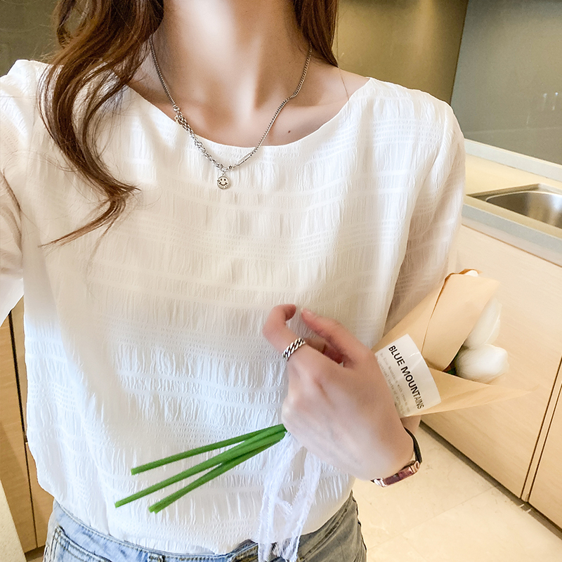2023 spring and summer new Korean version of niche high-end sense simple five-quarter-sleeved top sweet and foreign style thin short-sleeved T-shirt