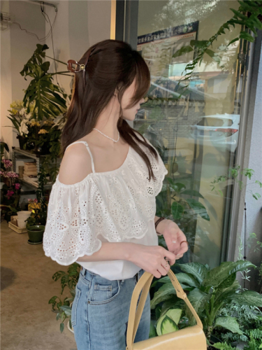 Real shot real price French retro temperament ruffled off-shoulder shirt small fresh and sweet one-word collar white top