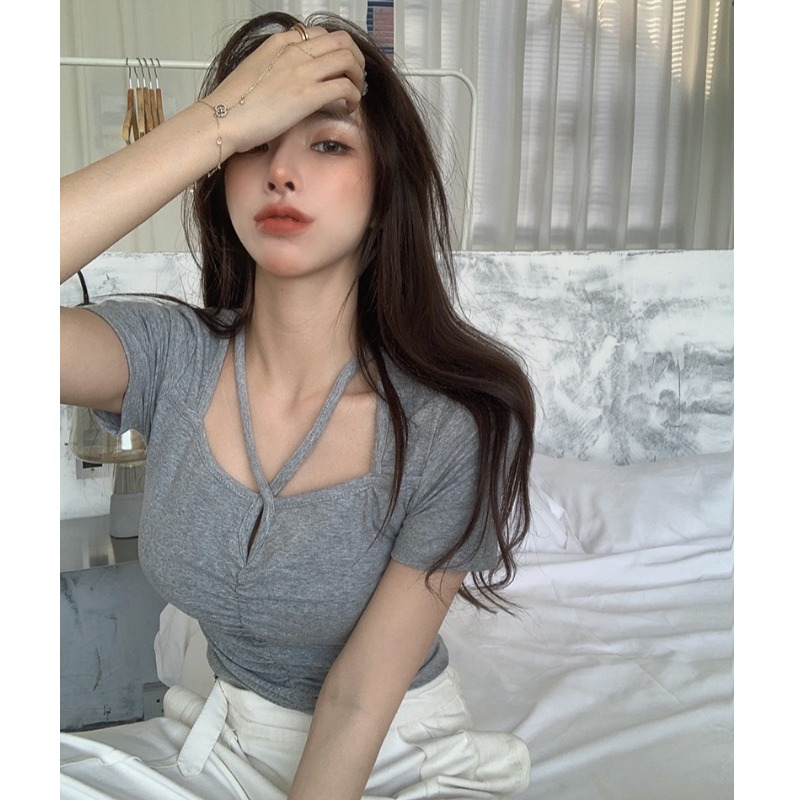 2023 summer new Korean version of all-match slim slim square collar sexy short temperament short-sleeved T-shirt women's top